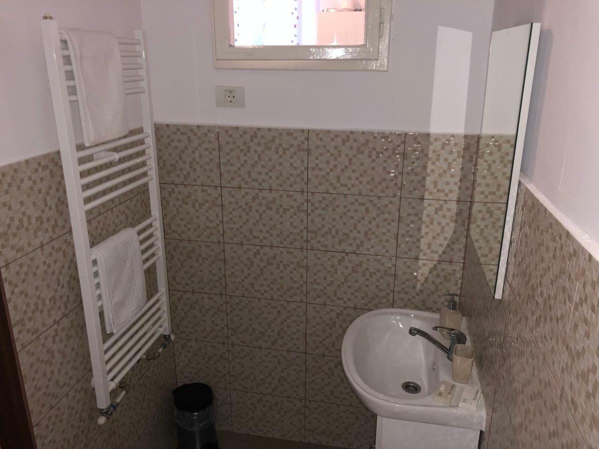 Poppys Apartment Αράντ Εξωτερικό φωτογραφία