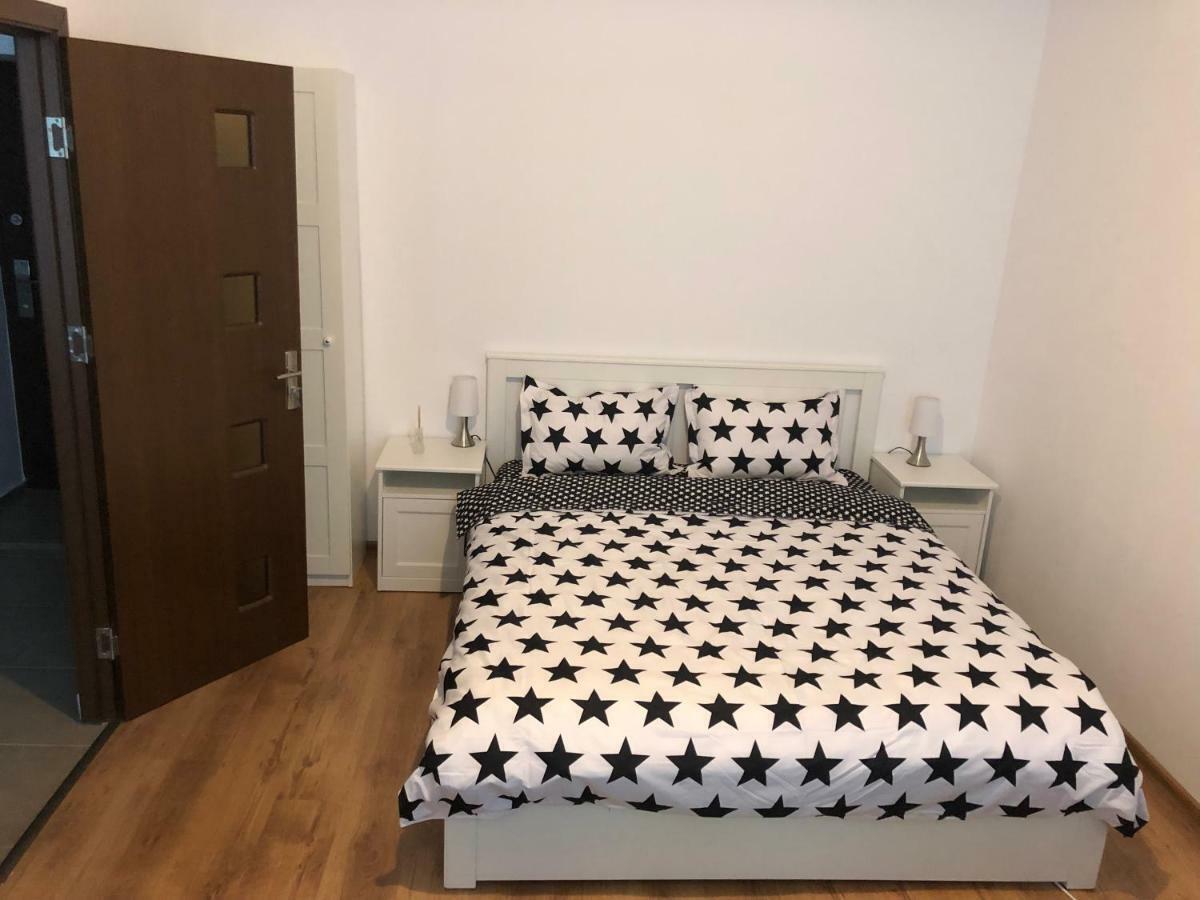 Poppys Apartment Αράντ Εξωτερικό φωτογραφία