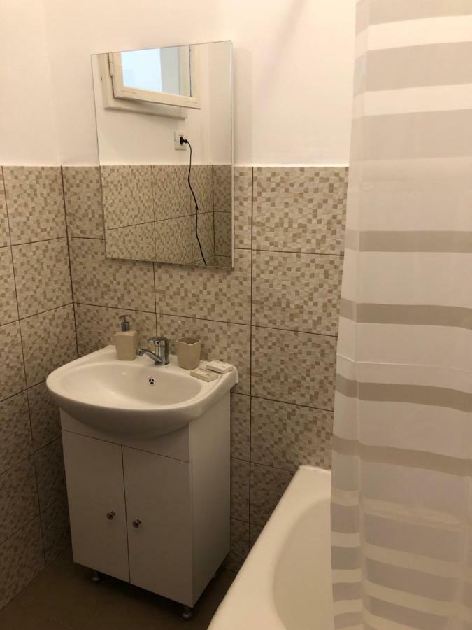 Poppys Apartment Αράντ Εξωτερικό φωτογραφία