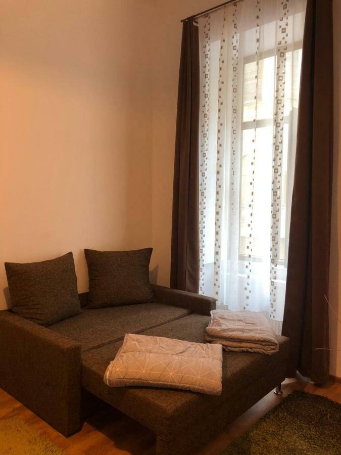 Poppys Apartment Αράντ Εξωτερικό φωτογραφία